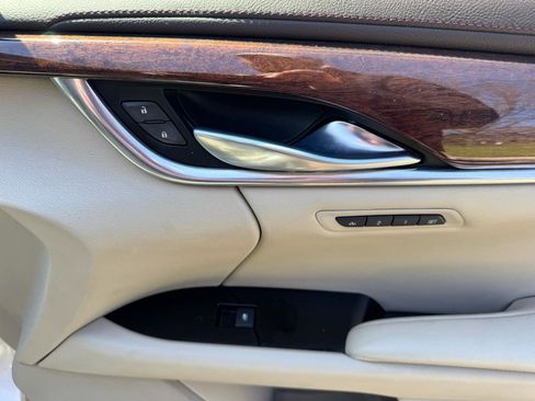 Used 2014 Cadillac XTS Premium AWD/4WD image 34
