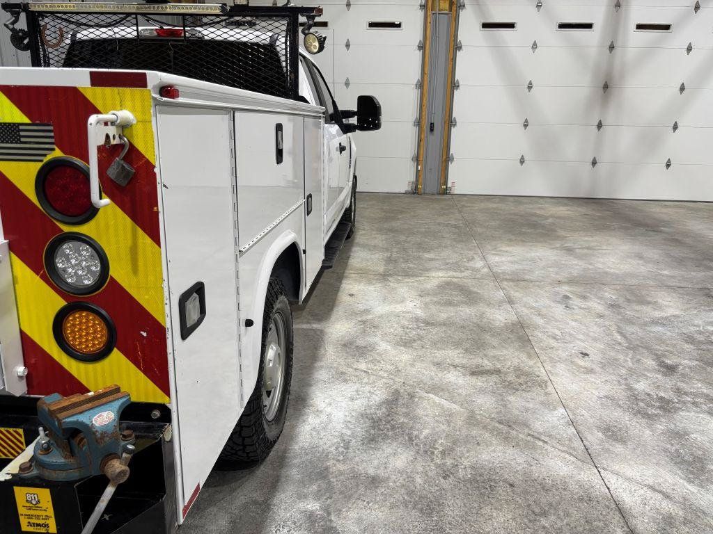 Used 2017 Ford F250 XL w/ Power Equipment Group RWD image 10