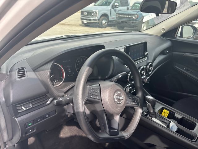 Used 2024 Nissan Sentra S FWD image 17