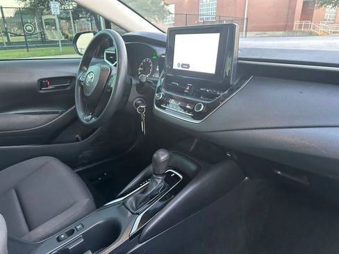 Used 2023 Toyota Corolla LE FWD image 28