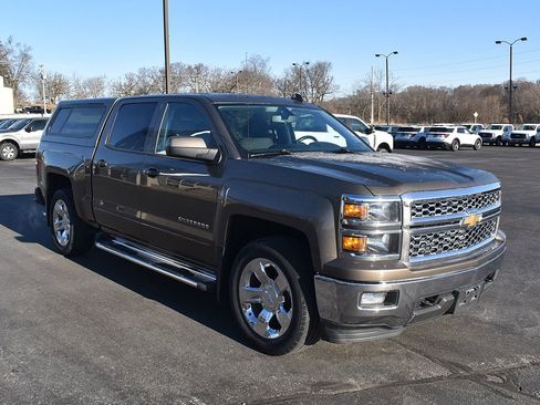 Used 2015 Chevrolet Silverado 1500 LT w/ LT Convenience Package image 8