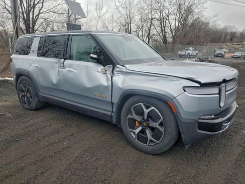 Used 2023 Rivian R1S Adventure image 1