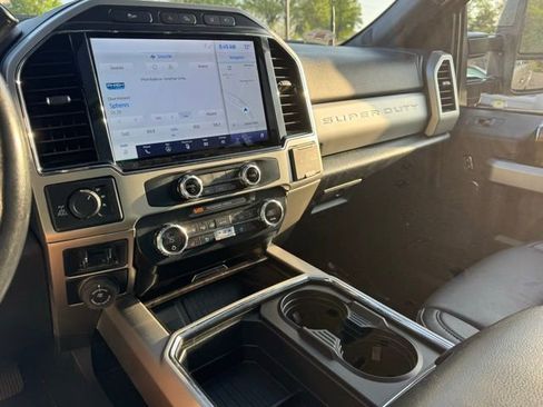 Used 2022 Ford F350 Lariat w/ Tremor Off-Road Package image 25