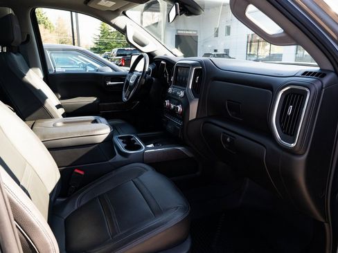 Used 2022 GMC Sierra 1500 Denali w/ Denali Premium Package image 26