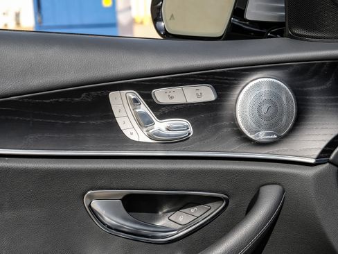 Used 2017 Mercedes-Benz E 300 image 46