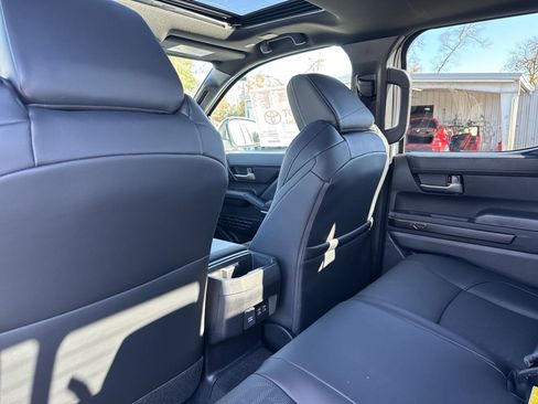 New 2024 Toyota Tacoma TRD Sport w/ TRD Sport Premium Package AWD/4WD image 29