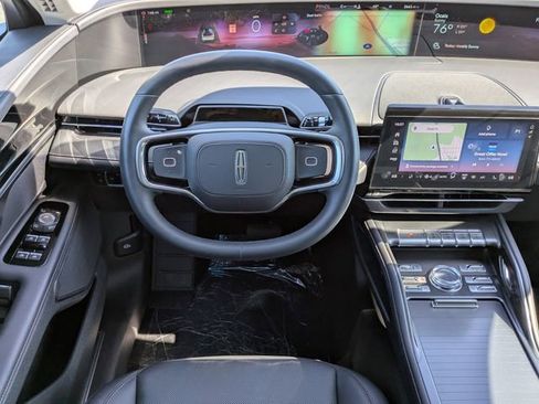 New 2026 Lincoln Nautilus Premier AWD/4WD image 16