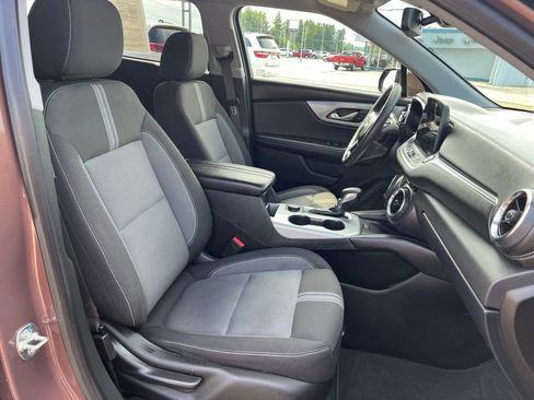 Used 2024 Chevrolet Blazer LT w/ Convenience Package FWD image 8