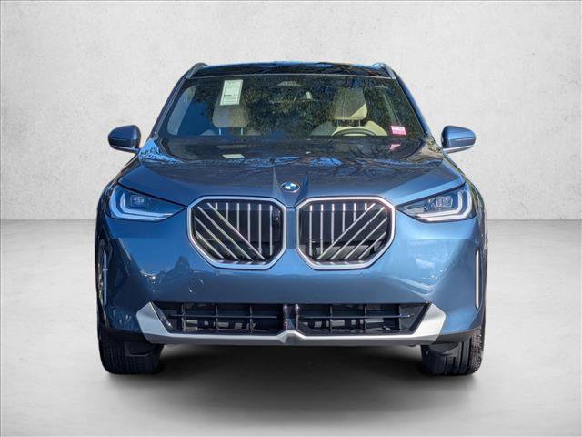 Used 2026 BMW X3 xDrive30i w/ Premium Package AWD/4WD image 5