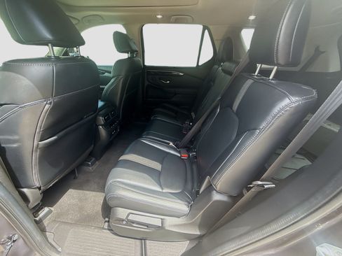 Certified 2023 Honda Pilot Touring image 24