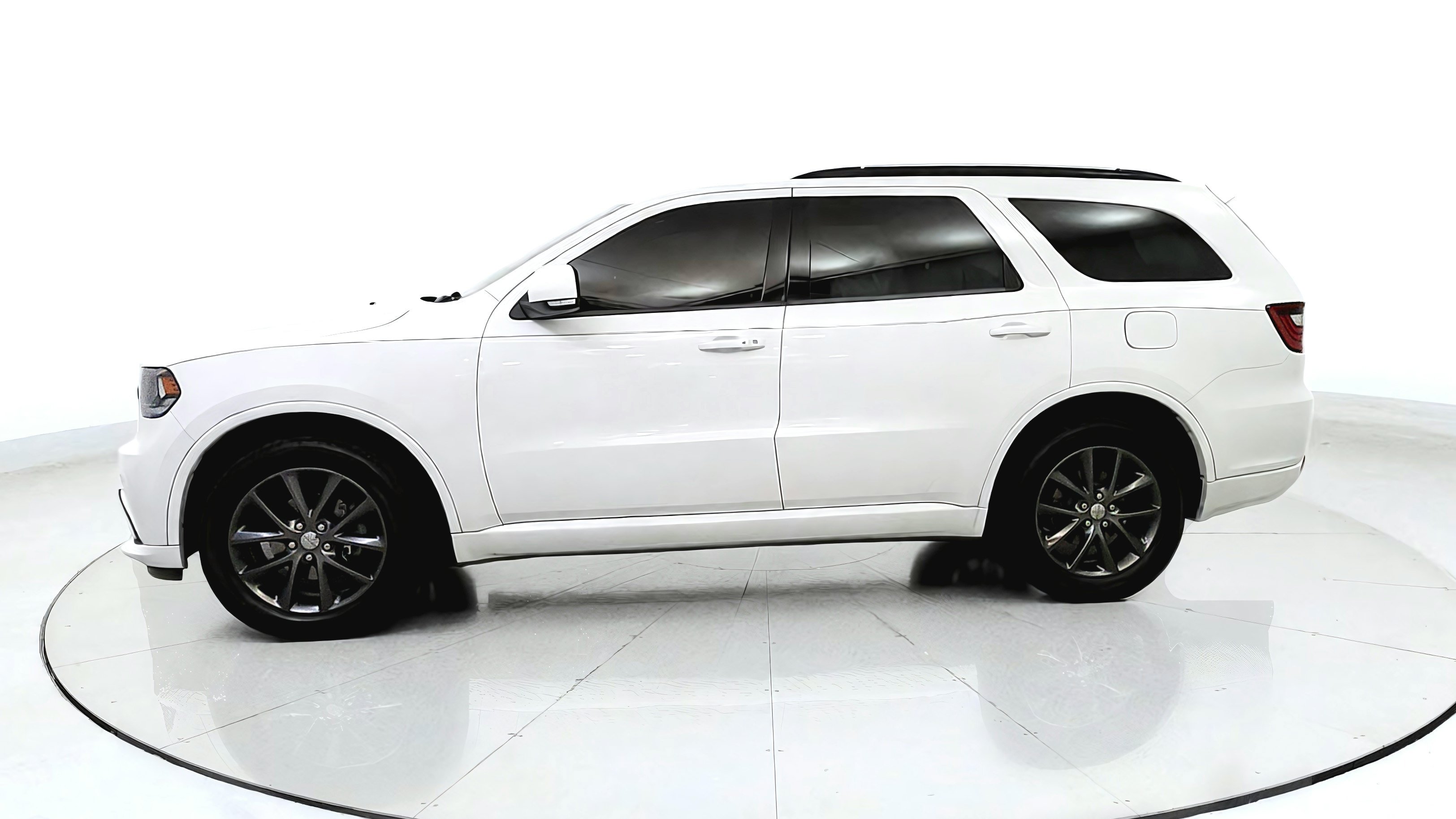 Used 2018 Dodge Durango GT w/ Premium Group AWD/4WD image 4