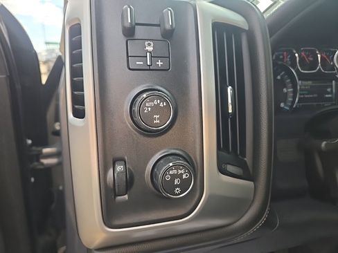 Used 2017 GMC Sierra 1500 SLE w/ SLE Value Package image 14