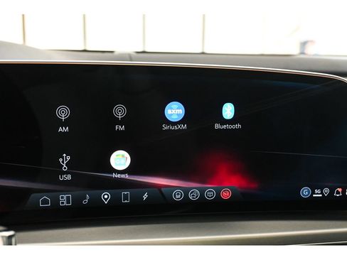 New 2026 Cadillac Lyriq V w/ Exterior Carbon Fiber Package AWD/4WD image 37