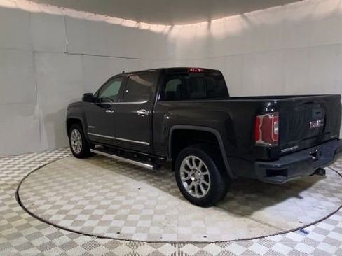 Used 2018 GMC Sierra 1500 Denali AWD/4WD image 6