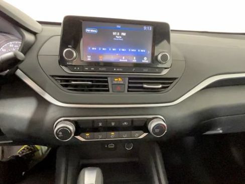 Used 2021 Nissan Altima 2.5 S FWD image 34