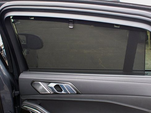 Used 2025 BMW X6 M Competition w/ Executive Package image 13