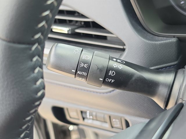 Used 2025 Subaru Forester Premium AWD/4WD image 23