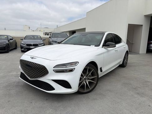 Used 2022 Genesis G70 2.0T w/ Prestige Package RWD image 3