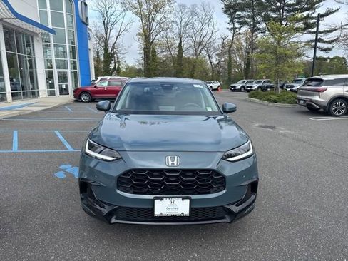 Certified 2024 Honda HR-V EX-L image 3
