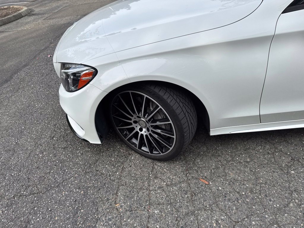 Used 2017 Mercedes-Benz C 300 4MATIC Sedan image 2