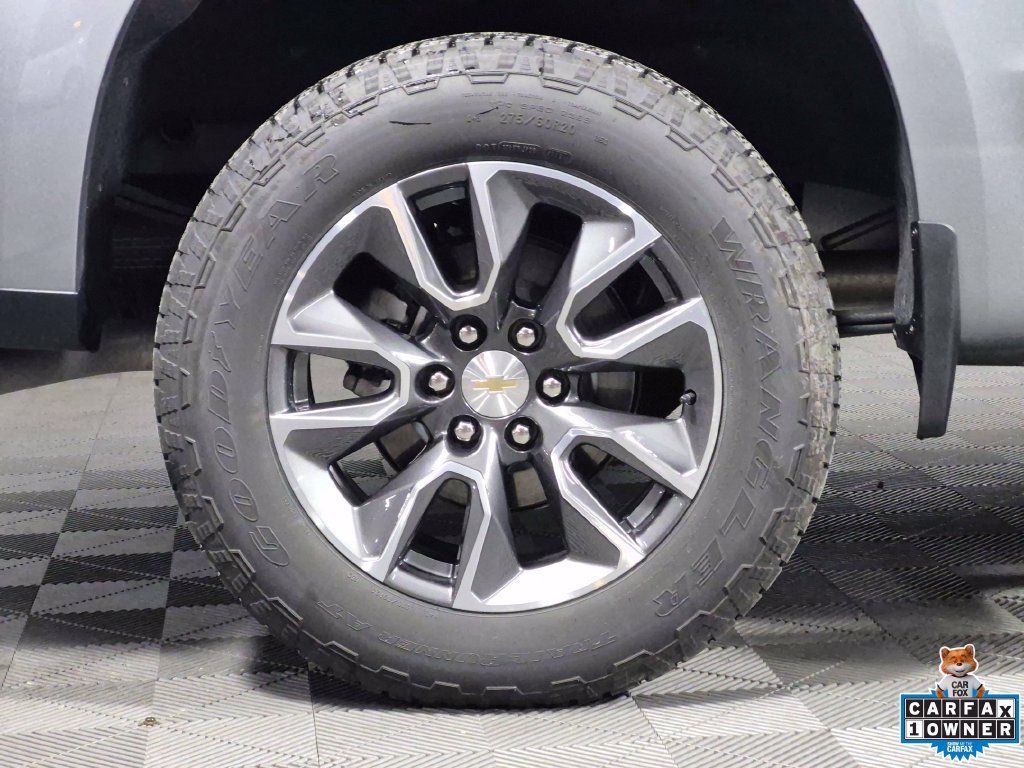 Used 2024 Chevrolet Silverado 1500 LT w/ Safety Package AWD/4WD image 26
