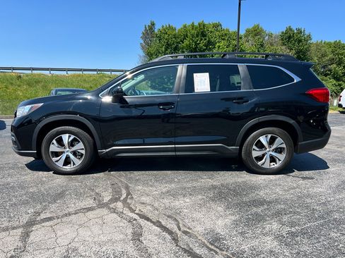 Used 2021 Subaru Ascent Premium w/ Convenience Package AWD/4WD image 4
