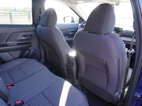 Certified 2025 Nissan Kicks SV image 10