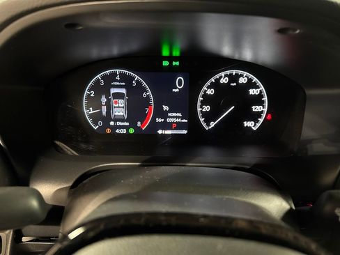 Used 2025 Honda HR-V Sport image 16