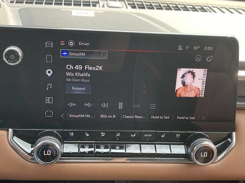 Certified 2025 GMC Canyon AT4 w/ Nightfall Edition AWD/4WD image 13