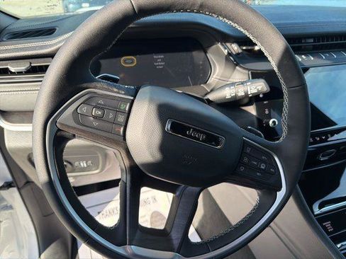 New 2026 Jeep Grand Cherokee Limited Reserve image 13