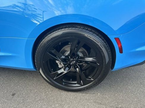 Used 2022 Chevrolet Camaro LT w/ RS Package image 20