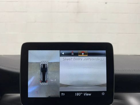 Used 2019 Mercedes-Benz GLA 250 4MATIC image 26