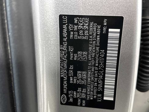 Certified 2025 Hyundai Santa Fe SE image 28