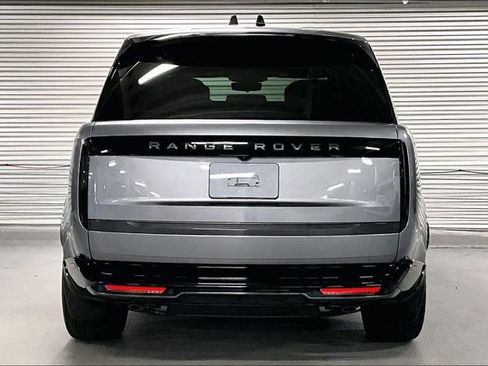 New 2026 Land Rover Range Rover Autobiography image 5