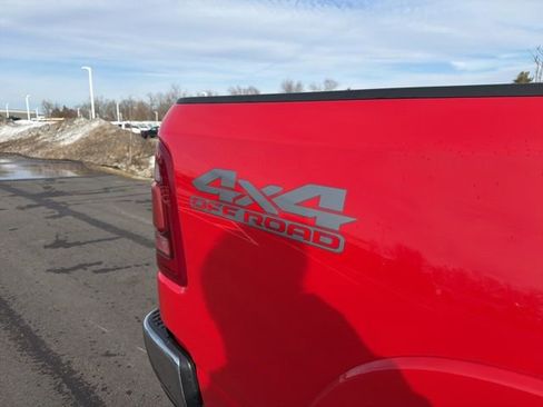 Used 2021 RAM 1500 Laramie w/ Off Road Group image 9