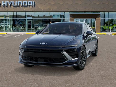 New 2025 Hyundai Sonata Limited image 6