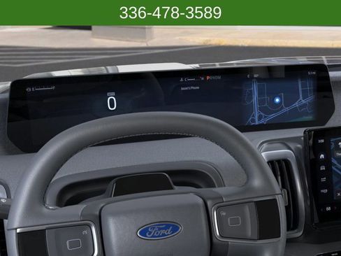 New 2025 Ford Expedition Active image 13
