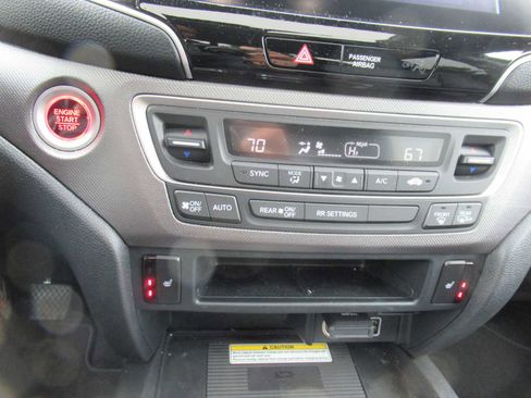 Used 2023 Honda Ridgeline RTL-E image 29