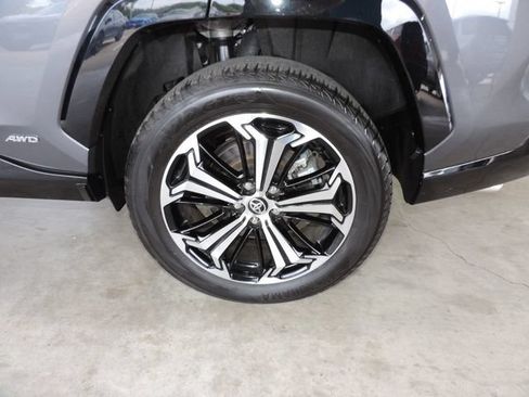 Used 2024 Toyota RAV4 XSE w/ Weather Package AWD/4WD image 12