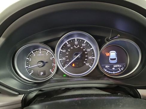 Used 2018 MAZDA CX-5 Touring w/ Preferred Equipment Package FWD image 24