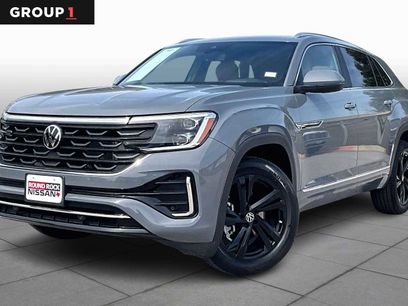 Used 2024 Volkswagen Atlas Cross Sport SEL R-Line