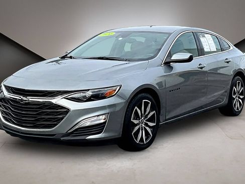 Used 2024 Chevrolet Malibu RS FWD image 3