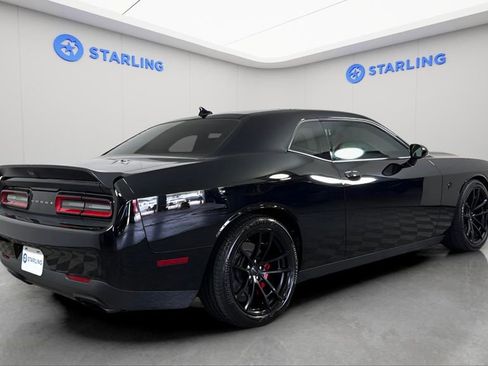 Used 2023 Dodge Challenger SRT Hellcat RWD image 9