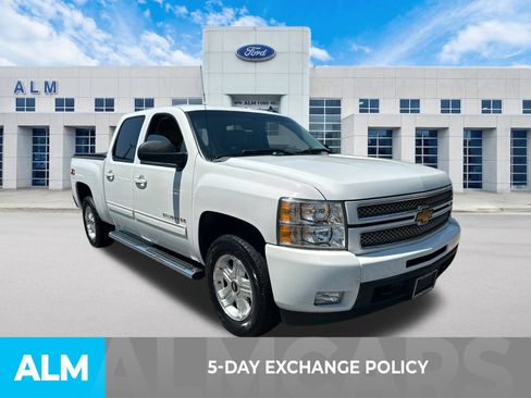 Used 2013 Chevrolet Silverado 1500 LTZ w/ LTZ Plus Package AWD/4WD image 3