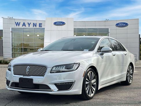 Used 2020 Lincoln MKZ Reserve w/ Elements Package image 2
