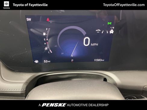 Used 2024 Buick Encore GX Avenir w/ Avenir Technology Package image 35