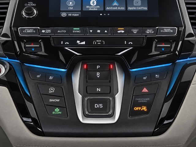 Used 2024 Honda Odyssey Elite image 11