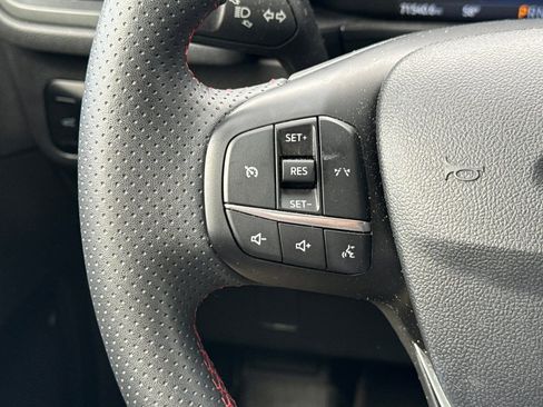 Used 2023 Ford Escape ST-Line AWD/4WD image 37