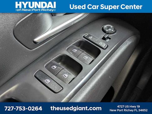 Used 2023 Hyundai Santa Cruz Night AWD/4WD image 28