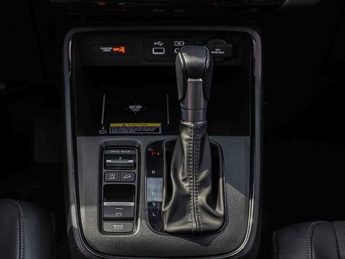Used 2024 Honda CR-V EX-L image 14